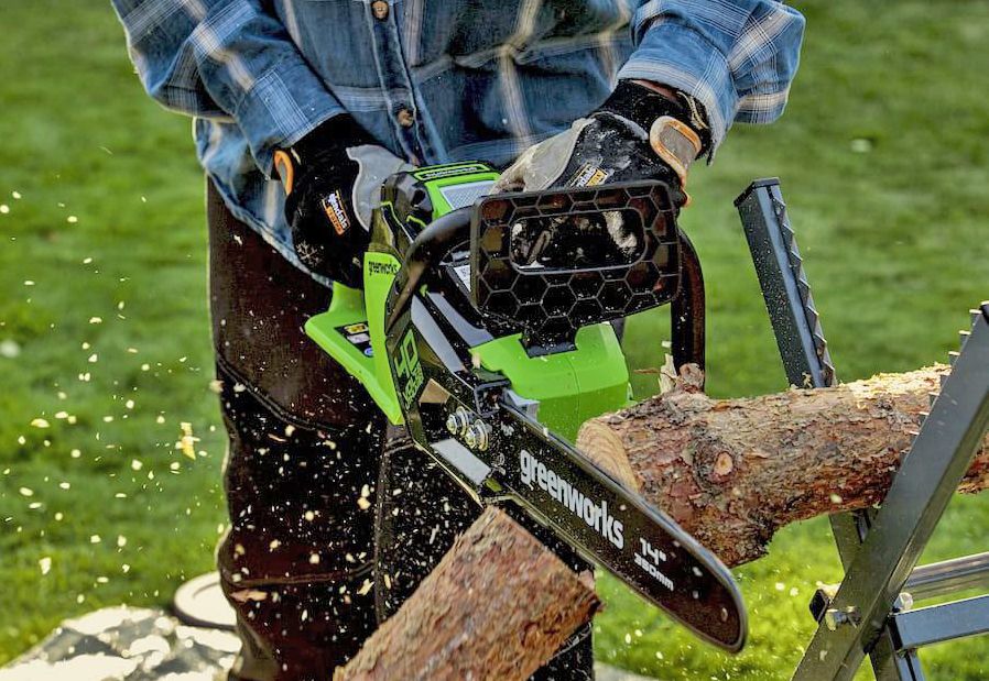 Пила аккумуляторная цепная Greenworks 40 см 40V GD40CS18 2005807, до 1,8 кВт, бесщёточная, без АКБ и ЗУ