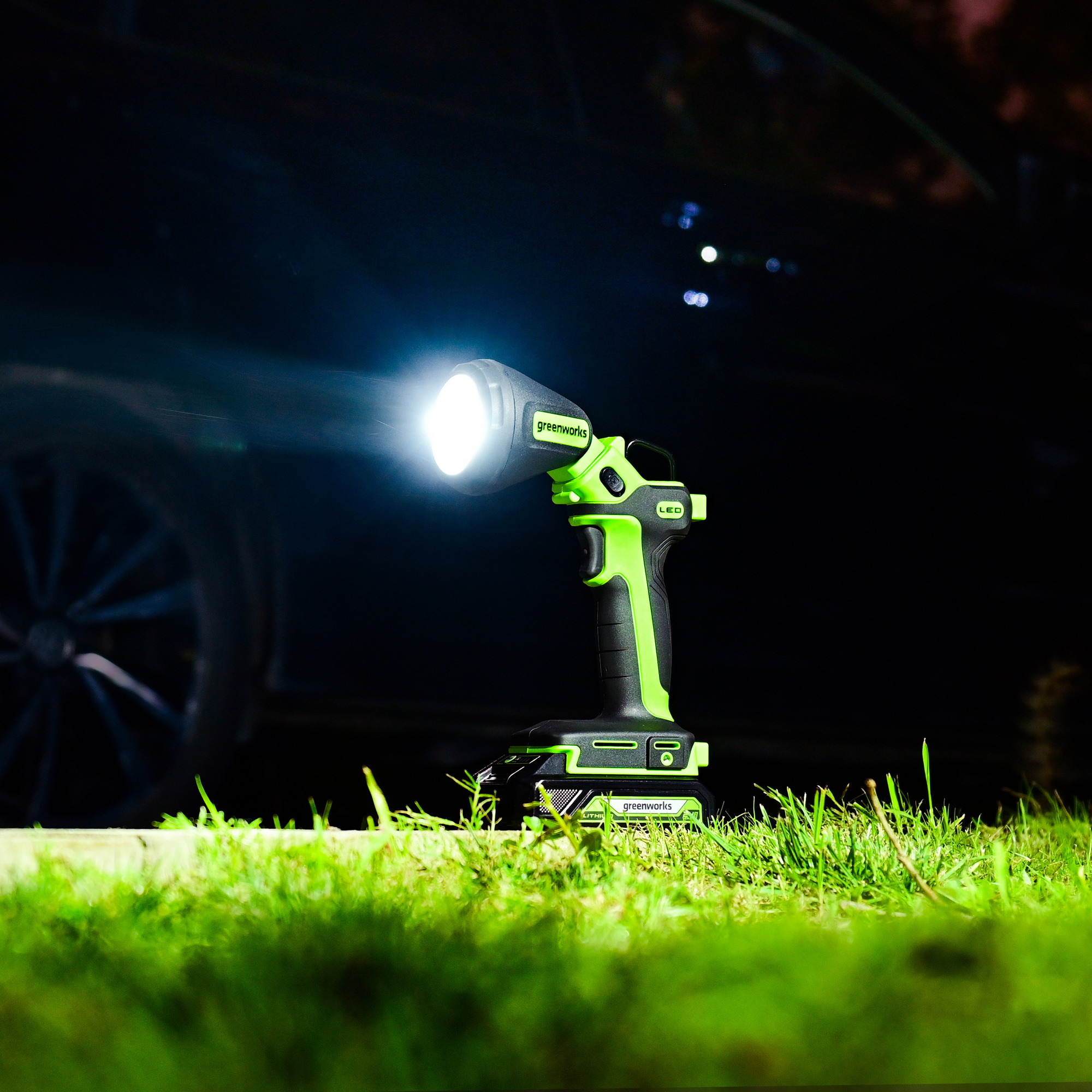 Рабочий аккумуляторный LED-фонарь 2-в-1 со сменными плафонами (650 Лм) Greenworks 24V G24UL 3503707, без АКБ и ЗУ