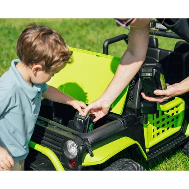 Детский автомобиль аккумуляторный Greenworks 24V KC31