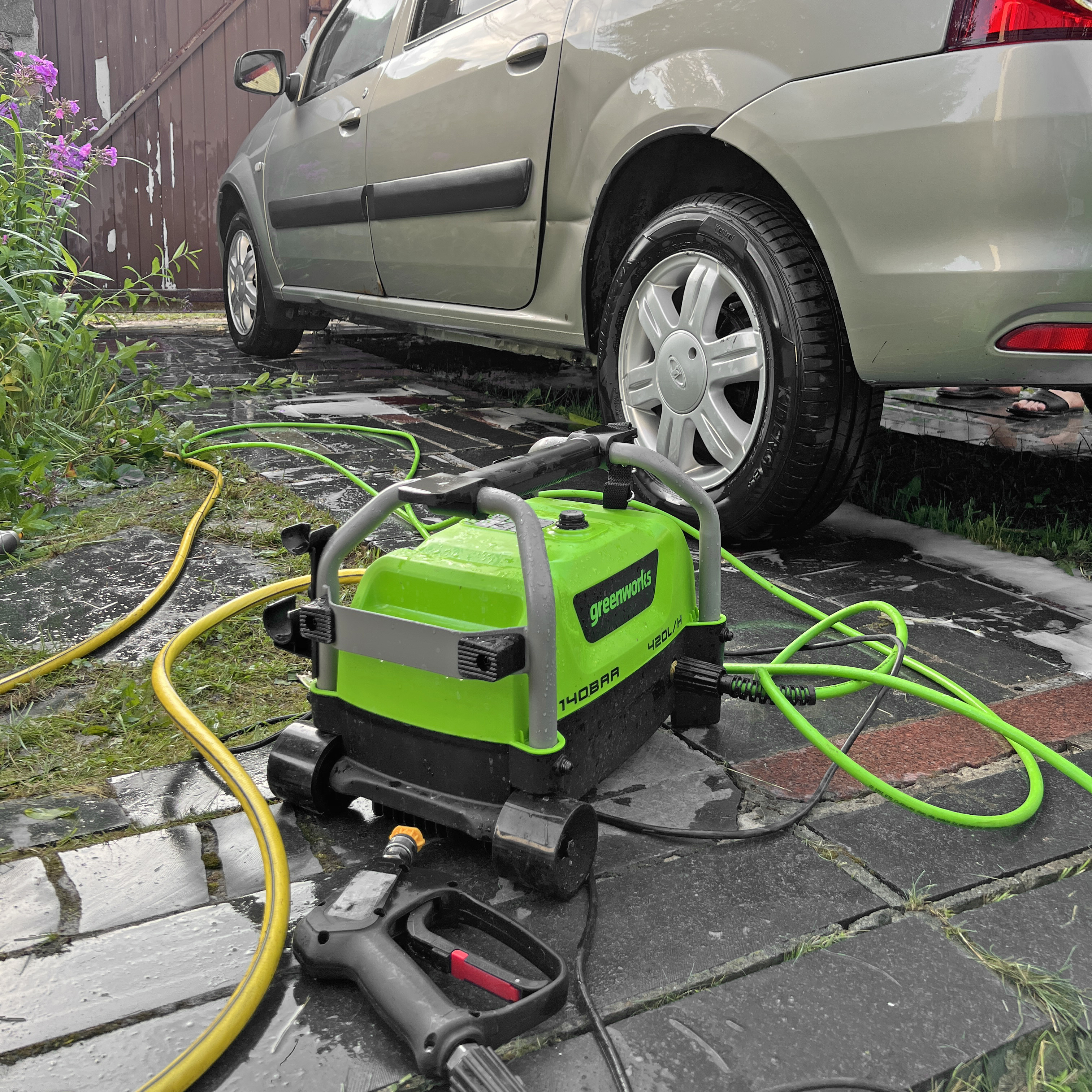 Мойка высокого давления 140 бар 1900 Вт электрическая Greenworks PW3140