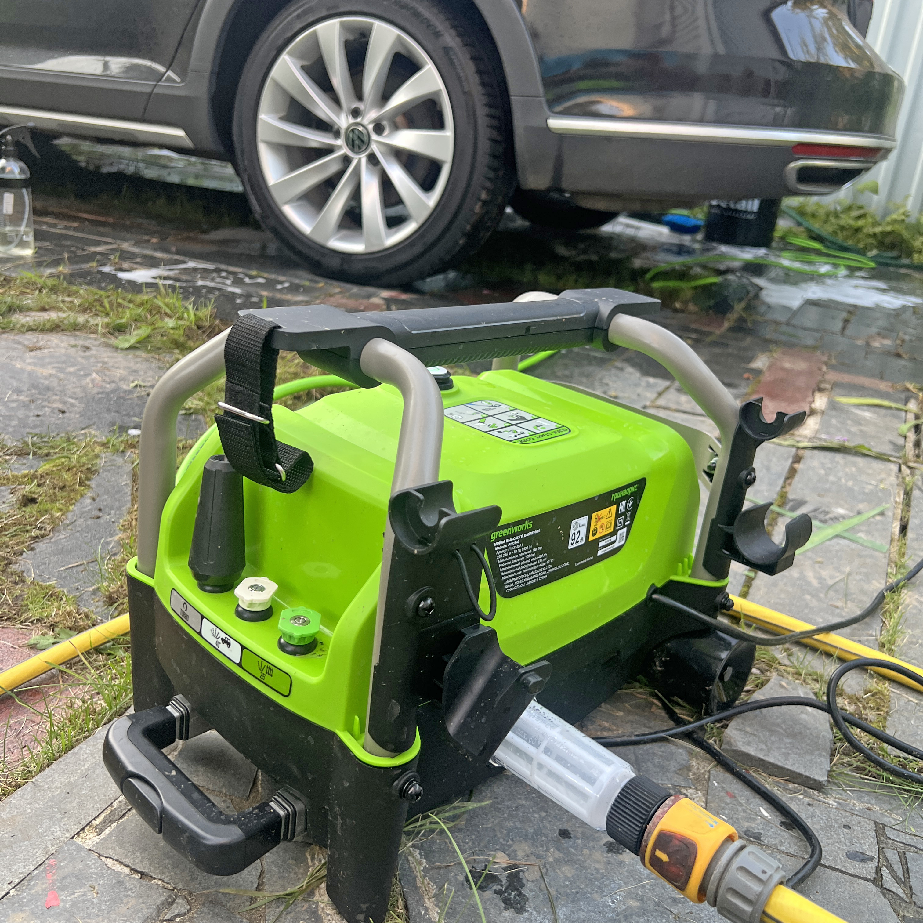 Мойка высокого давления 140 бар 1900 Вт электрическая Greenworks PW3140