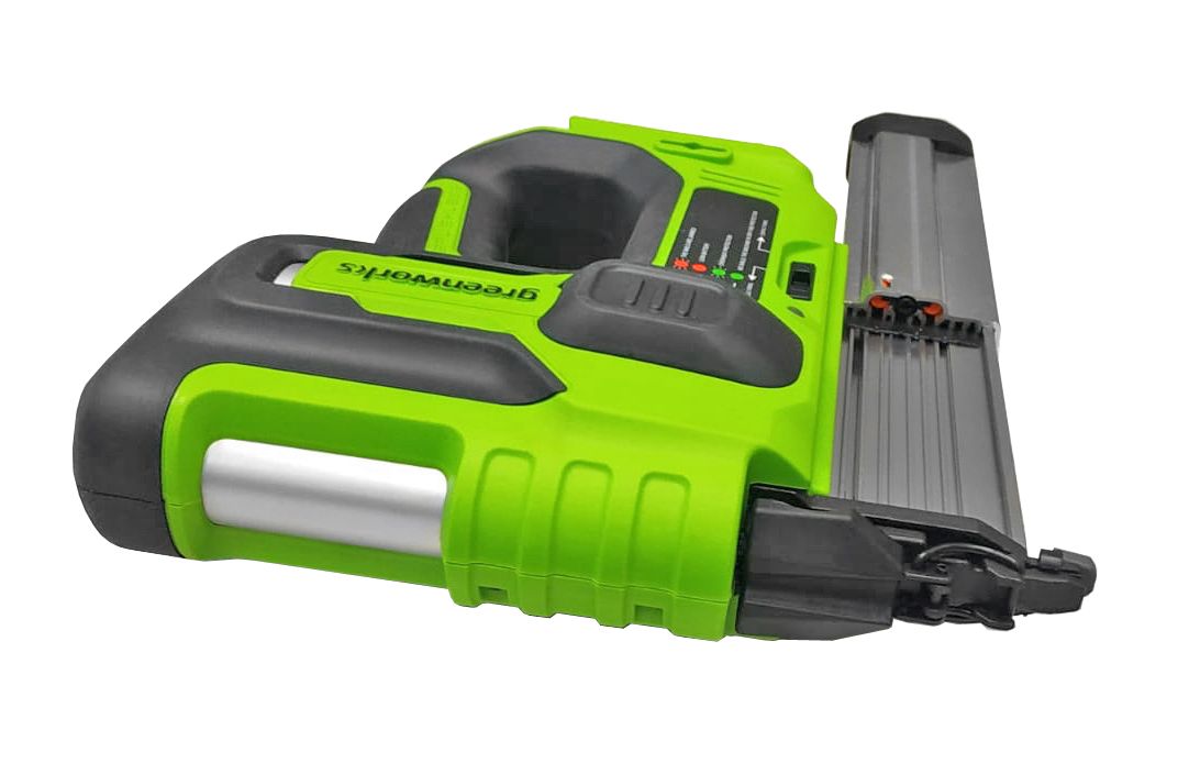 Гвоздезабивной пистолет (нейлер) аккумуляторный Greenworks 24V GD24BN 3400707, бесщёточный, без АКБ и ЗУ