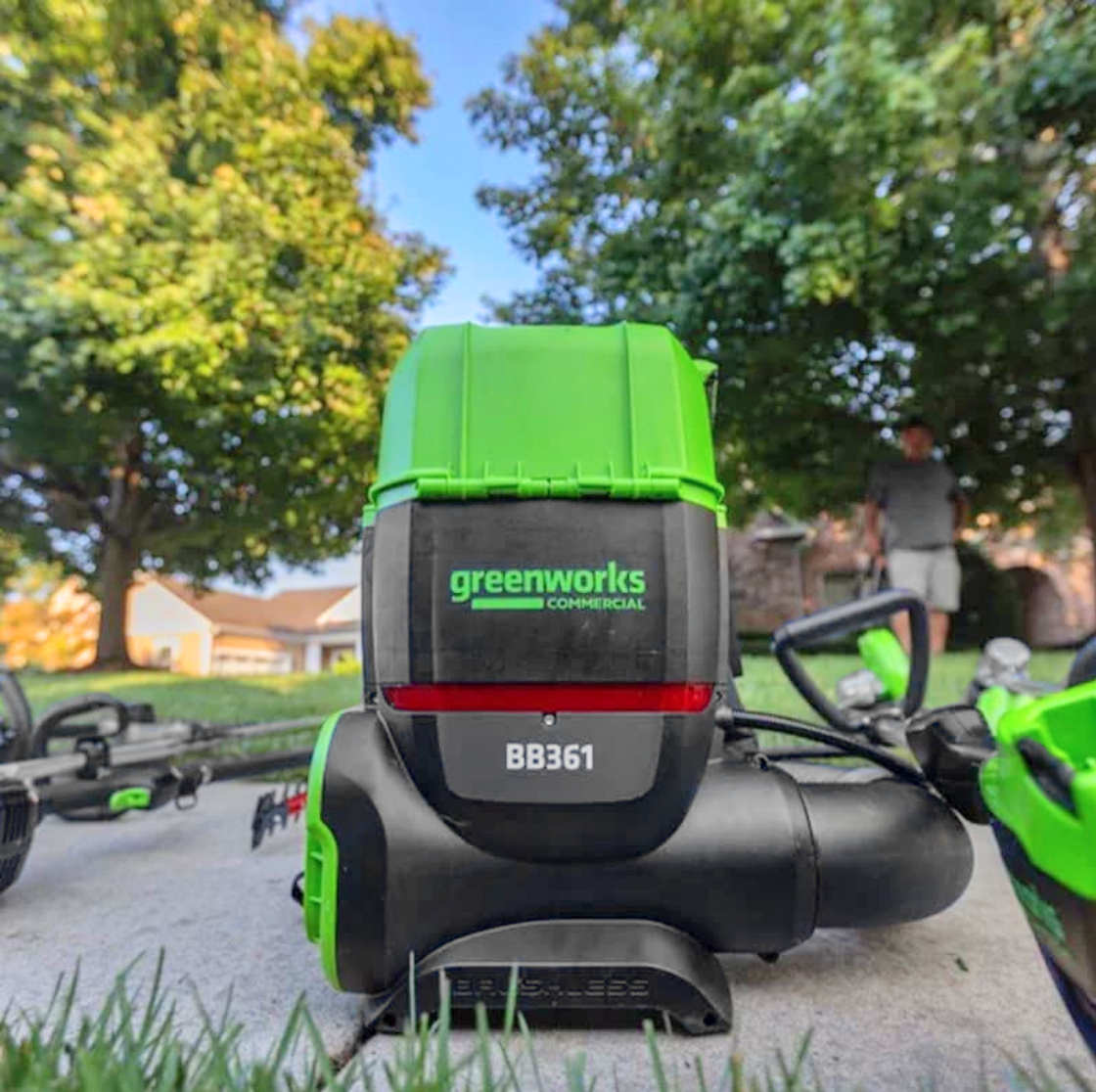 Воздуходув аккумуляторный, ранцевый Greenworks 82V GD82BP2 2408307, бесщеточный, без АКБ и ЗУ