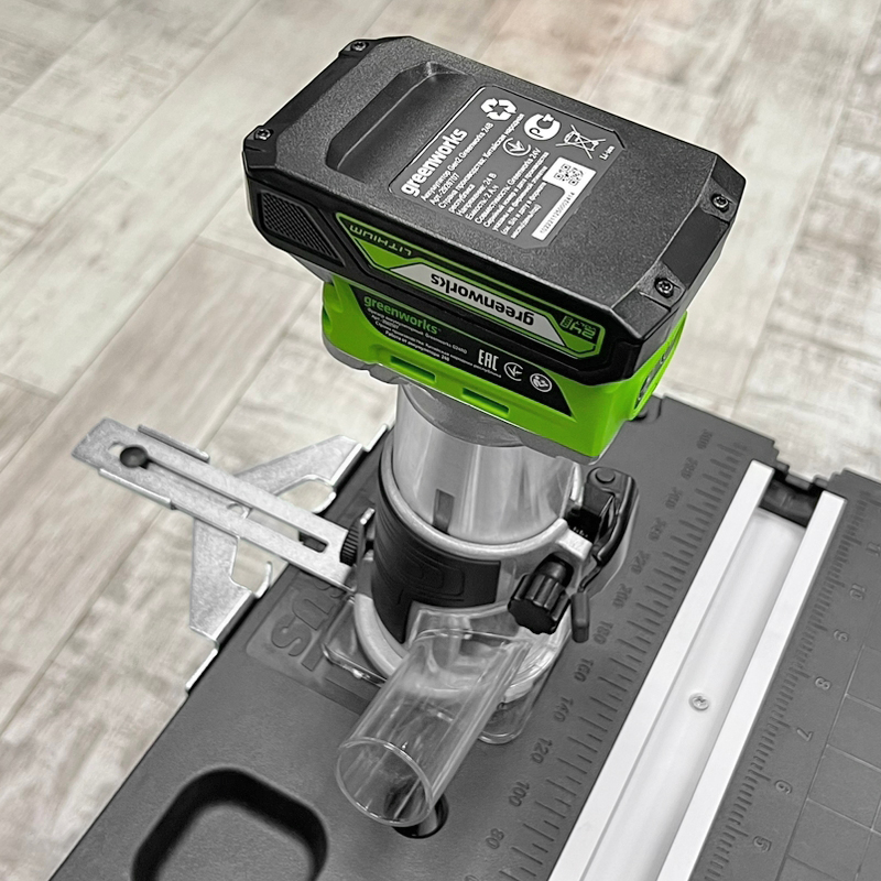 Фрезер аккумуляторный Greenworks 24V G24RO 3502507, бесщеточный, без АКБ и ЗУ