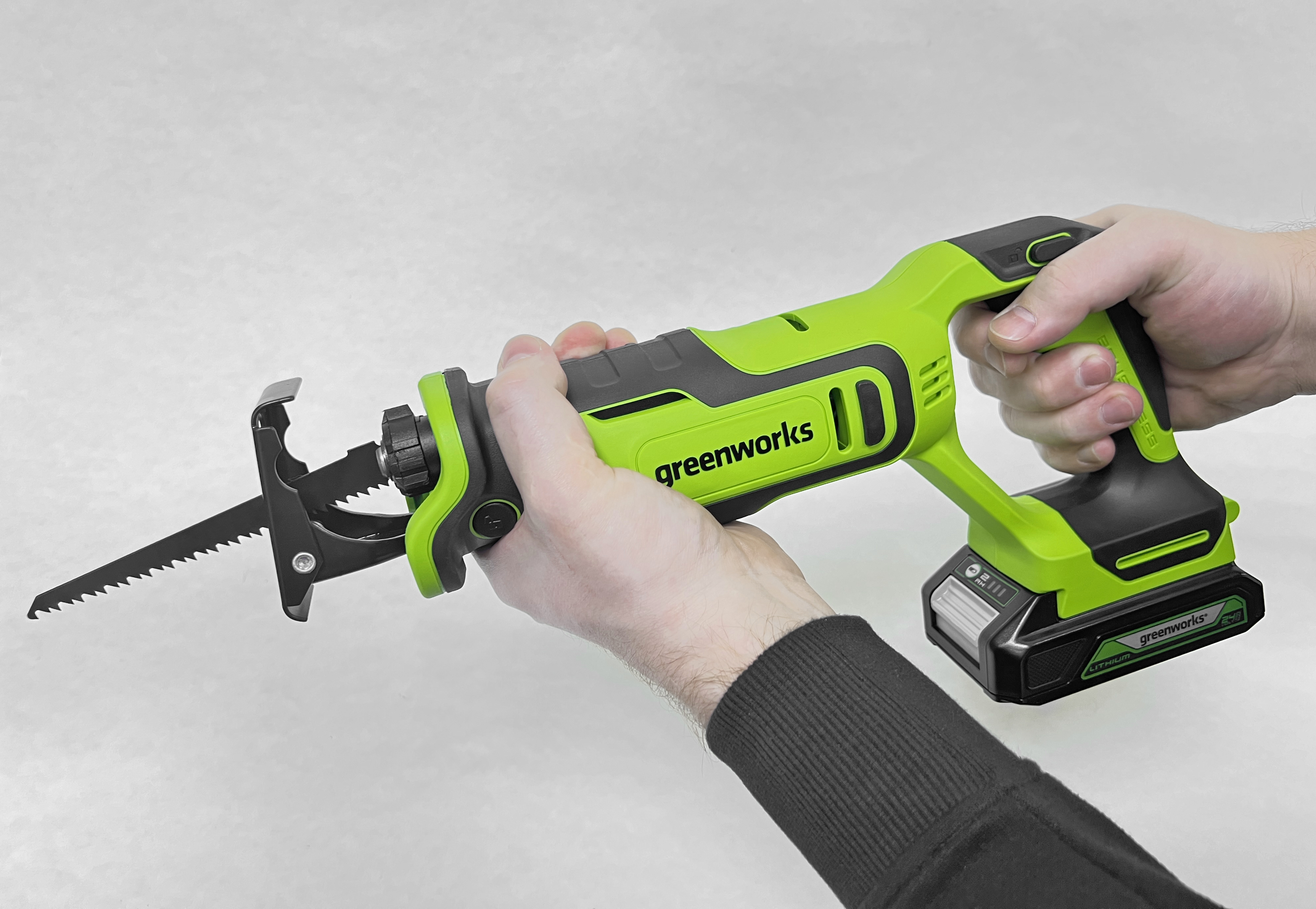 Пила сабельная аккумуляторная Greenworks 24V GPT-BLRS-1 1200607, бесщеточная, без АКБ и ЗУ
