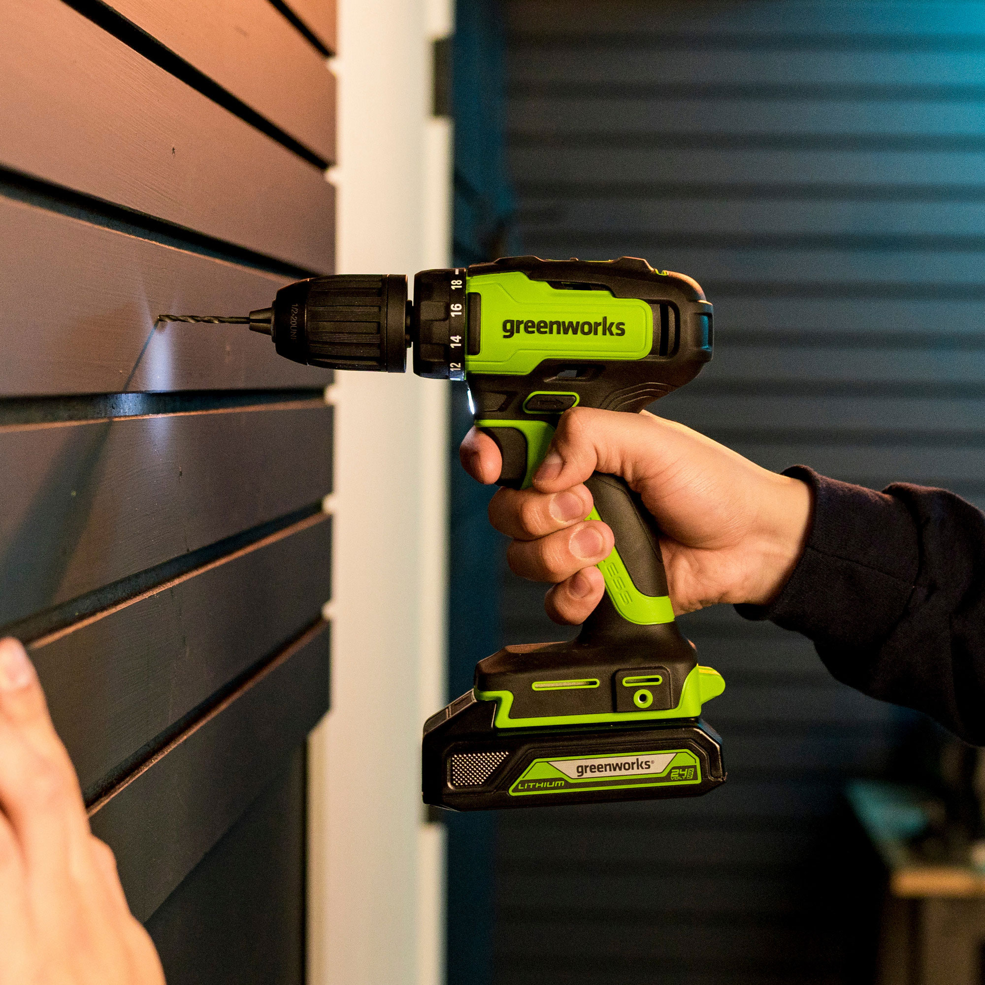 Дрель-шуруповерт аккумуляторная Greenworks 24V GD24DD35 (35 Нм), бесщеточная, без АКБ и ЗУ