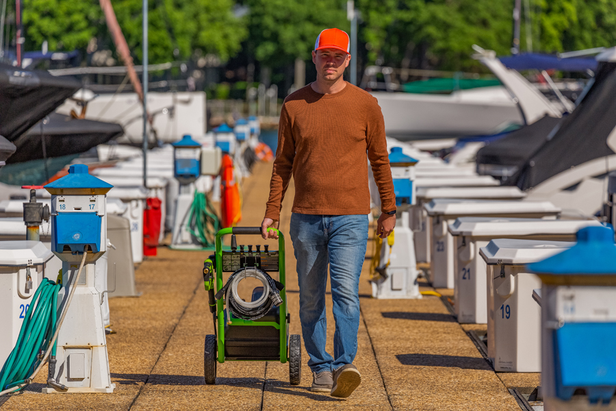 Мойка высокого давления аккумуляторная 250 бар с портом на два аккумулятора Greenworks GDPW60DP 60V 5106207, без АКБ и ЗУ