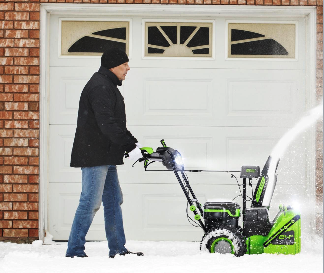 Снегоуборщик аккумуляторный самоходный 61 см Greenworks 82V Commercial GD82ST56 2602807, бесщёточный, без АКБ и ЗУ