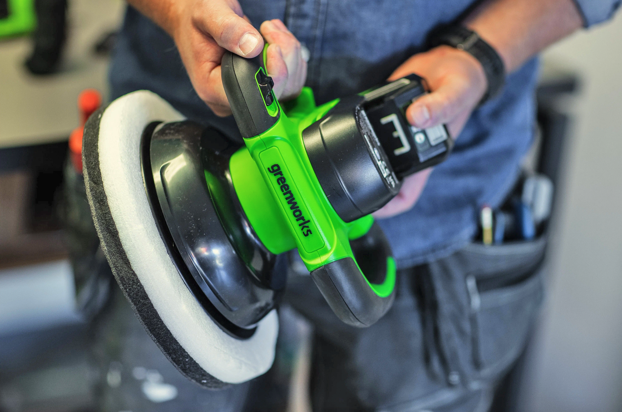 Полировальная машина аккумуляторная Greenworks 24V G24BU10 3502107, без АКБ и ЗУ