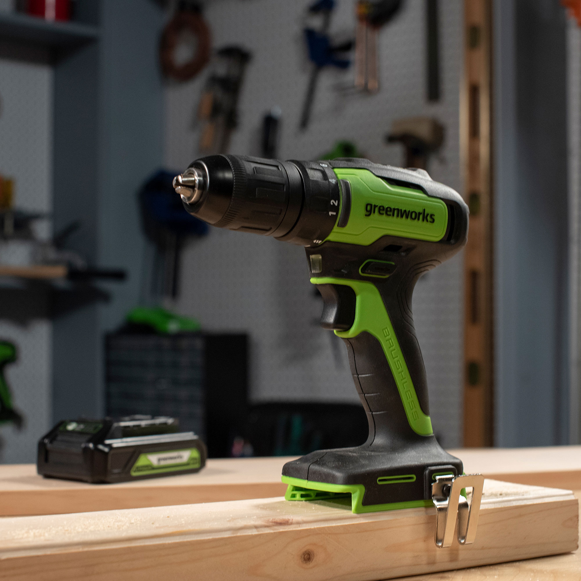 Дрель-шуруповерт аккумуляторная Greenworks 24V GD24DD35 (35 Нм), бесщеточная, без АКБ и ЗУ