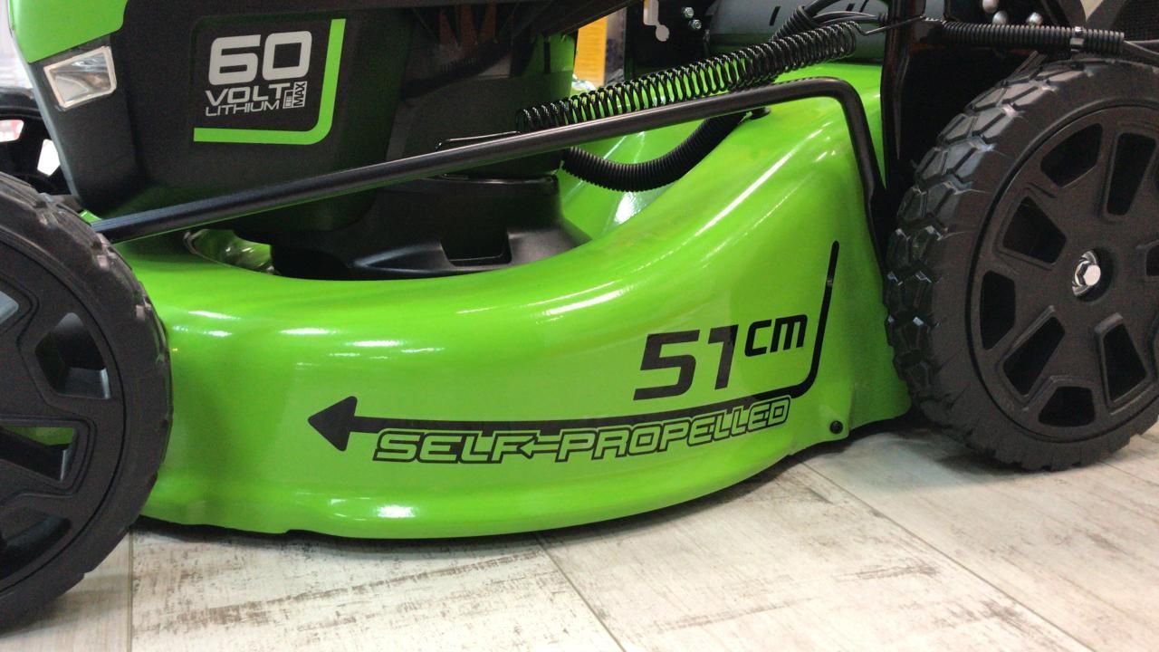 Газонокосилка самоходная, аккумуляторная 51 см Greenworks  60V GD60LM51SP 2514307, бесщеточная, без АКБ и ЗУ