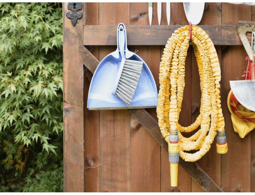 Шланг для полива HoZelock 8230 растягивающийся 30 м с коннекторами и наконечником для шланга