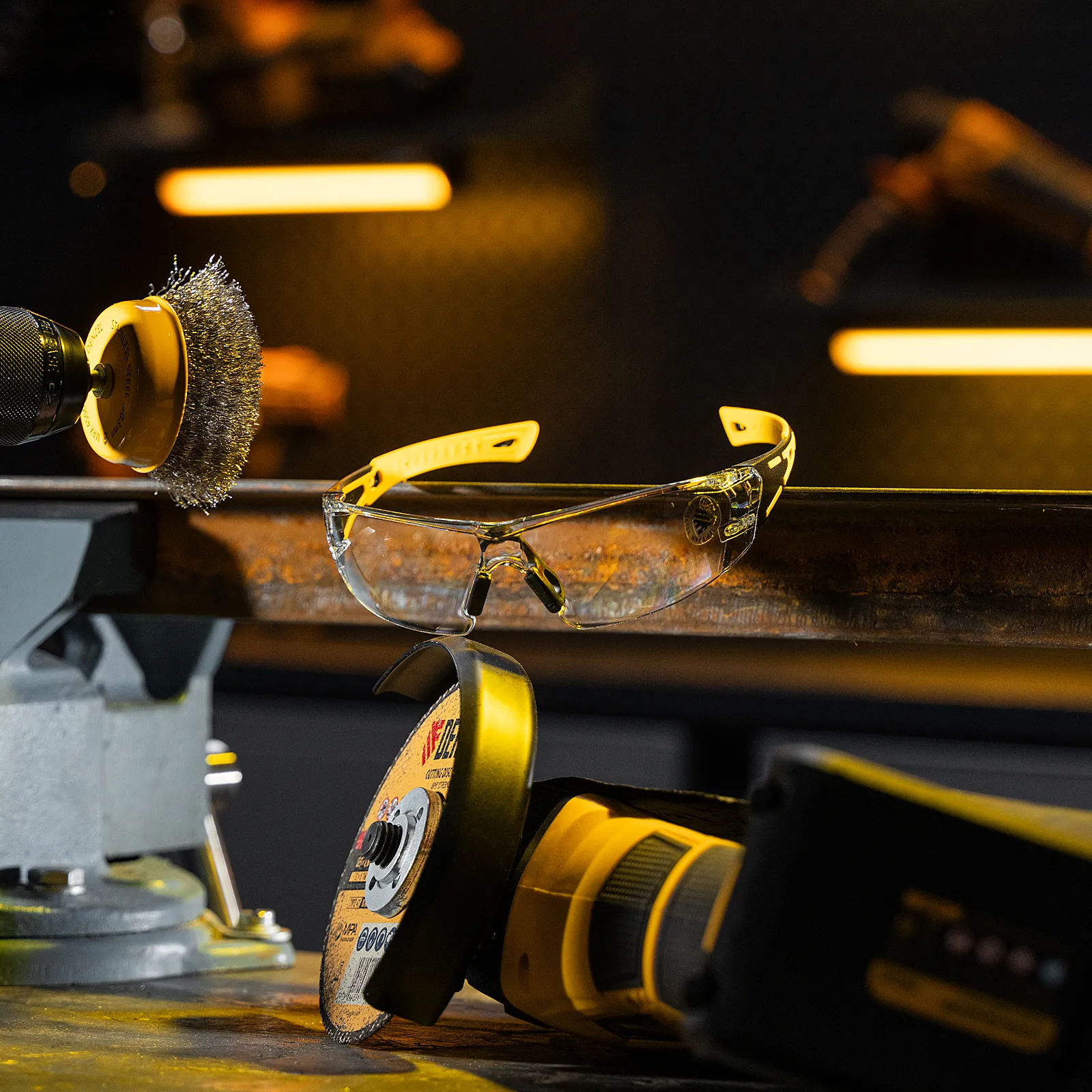 Очки защитные открытые, поликарбонатные, прозрачная линза, двухкомпонентные дужки