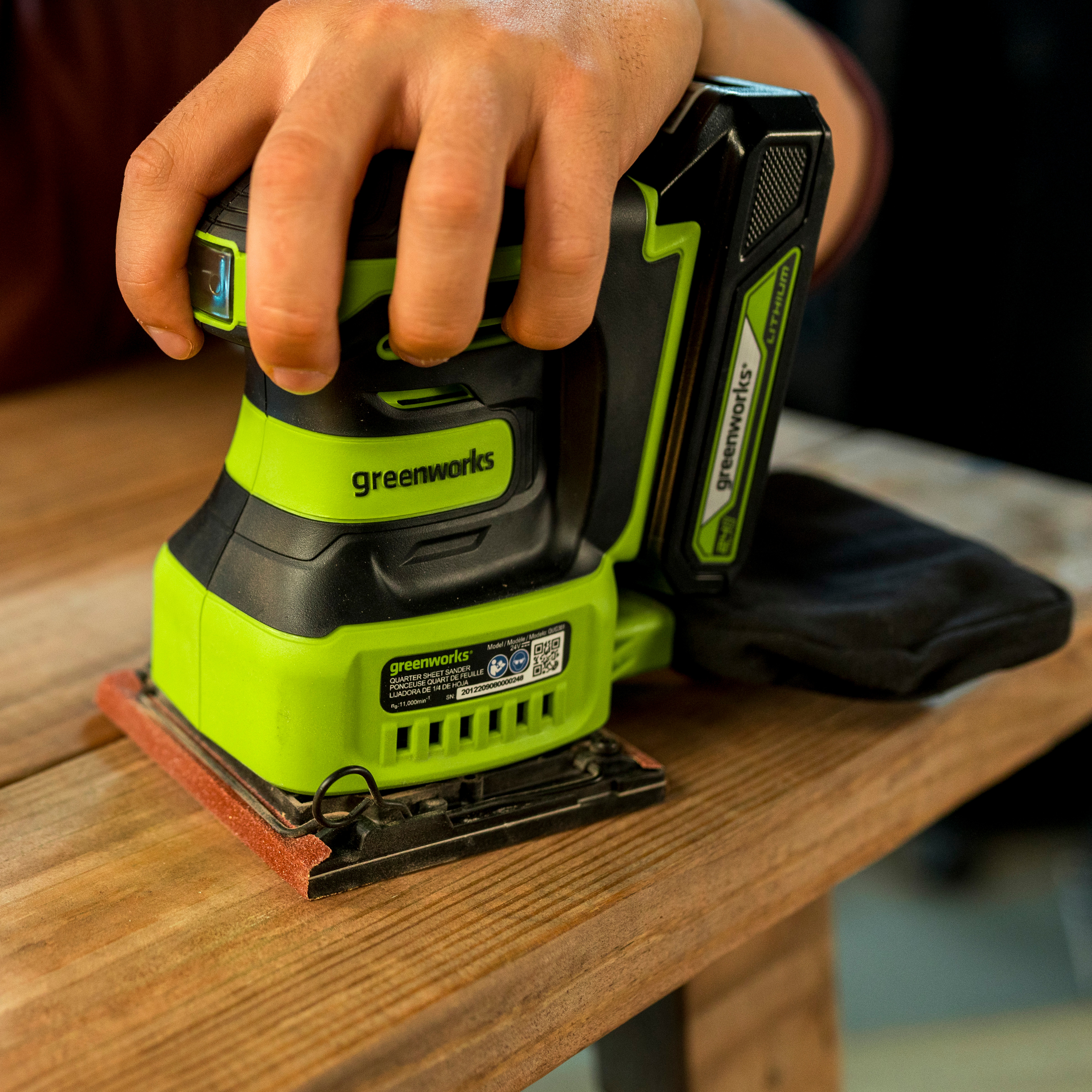 Плоскошлифовальная машина аккумуляторная Greenworks 24V G24SS14 3100507, без АКБ и ЗУ