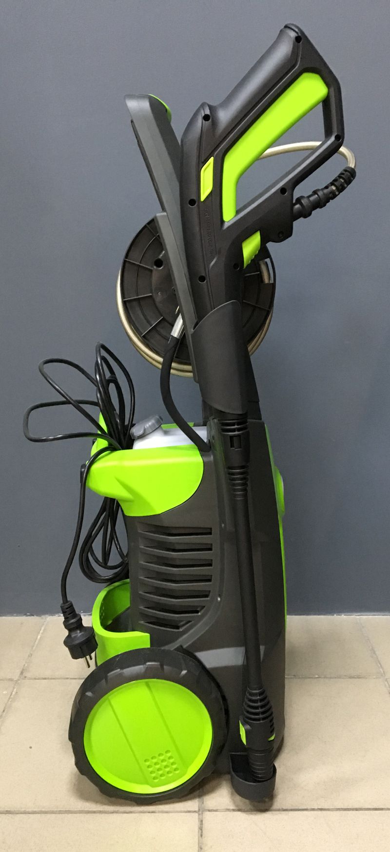 Мойка высокого давления Greenworks 140 бар 2000W G5