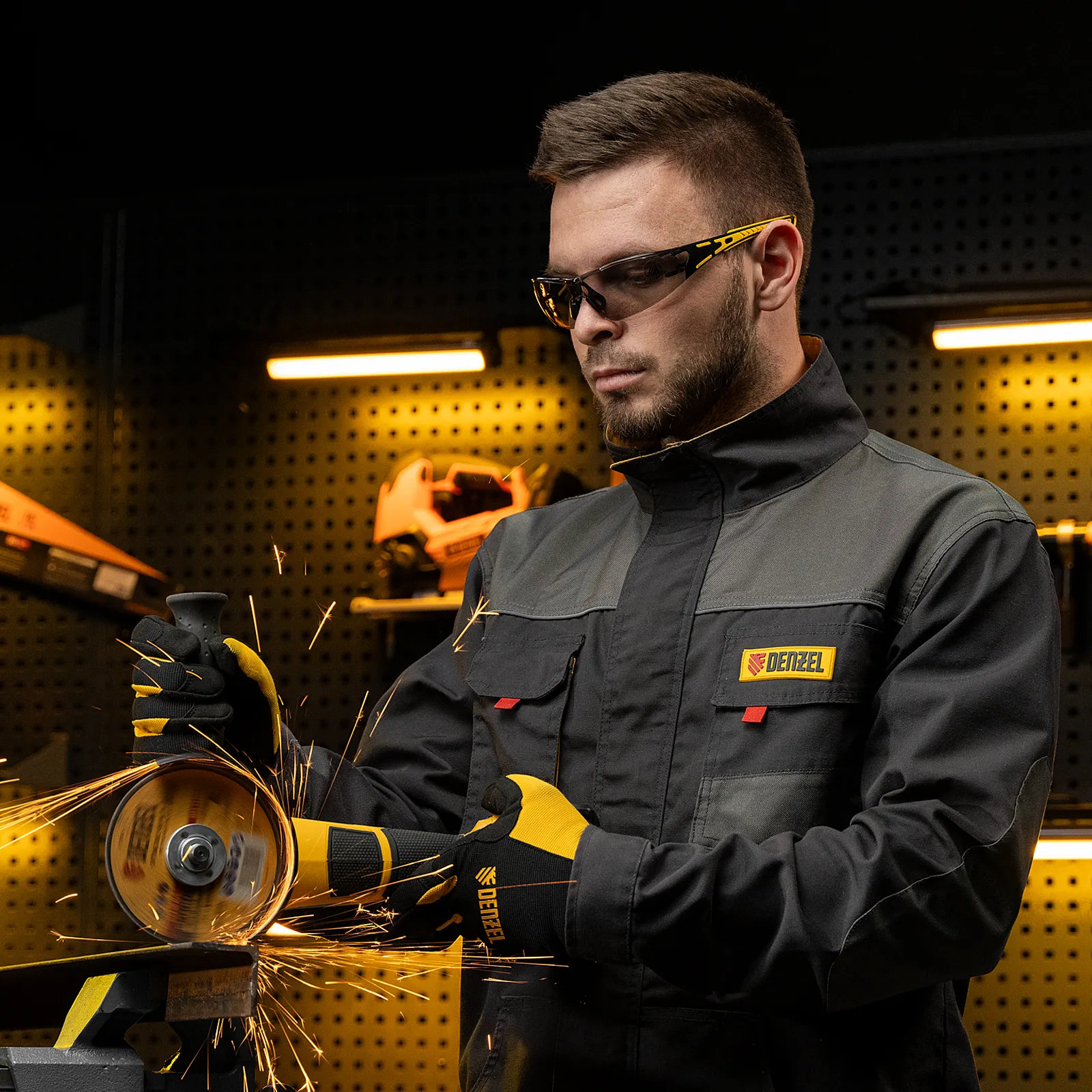 Очки защитные открытые, поликарбонатные, дымчатая линза, двухкомпонентные дужки