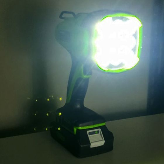 Фонарь-прожектор светодиодный (3000 лм) аккумуляторный Greenworks 24V G24SL 3401207, без АКБ и ЗУ