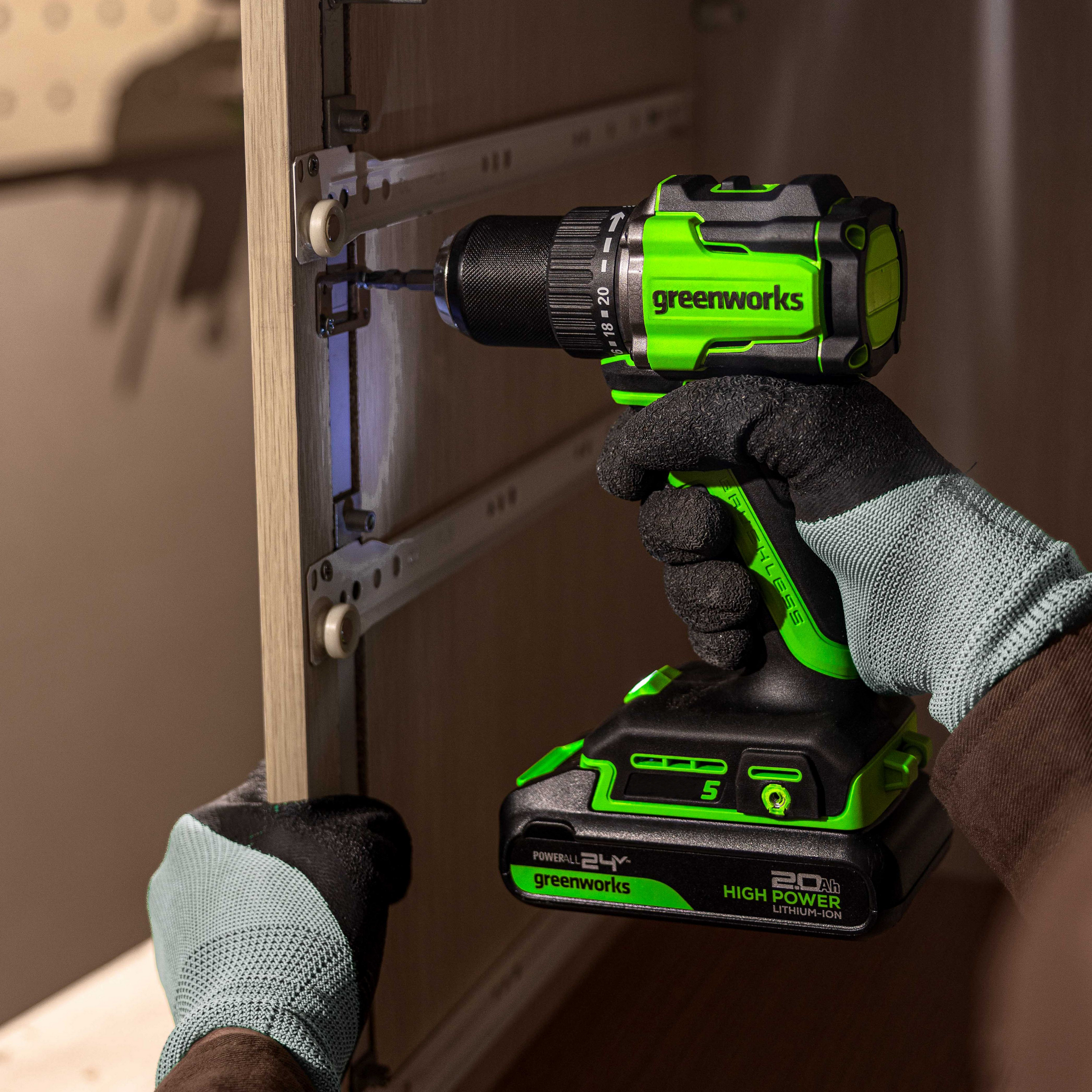 Дрель-шуруповерт 30/60 Нм аккумуляторная Greenworks 24V DD560 3708407, бесщеточная, без АКБ и ЗУ