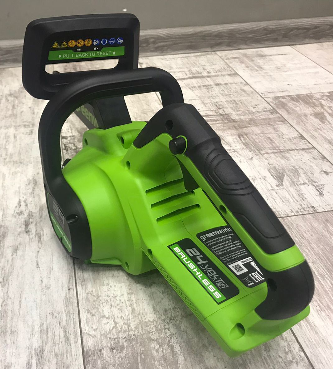 Пила аккумуляторная цепная Greenworks 30 см 24V GD24CS30, бесщеточная, без АКБ и ЗУ