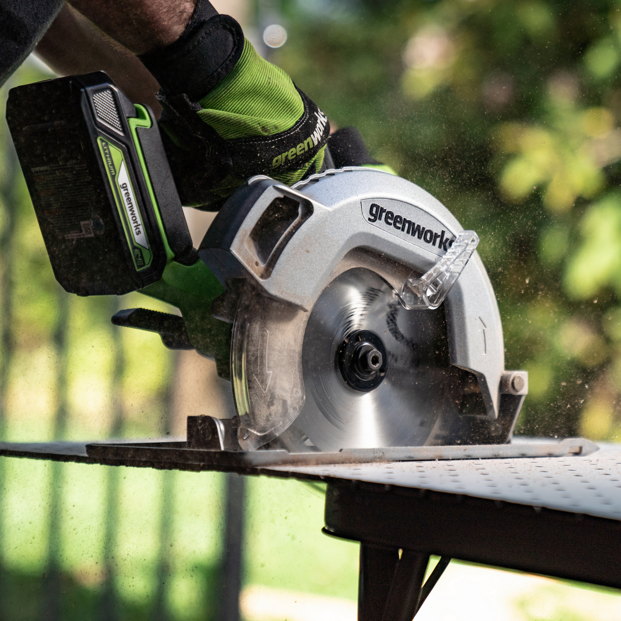 Пила циркулярная аккумуляторная Greenworks 24V GD24CS 1500907, бесщеточная, без АКБ и ЗУ