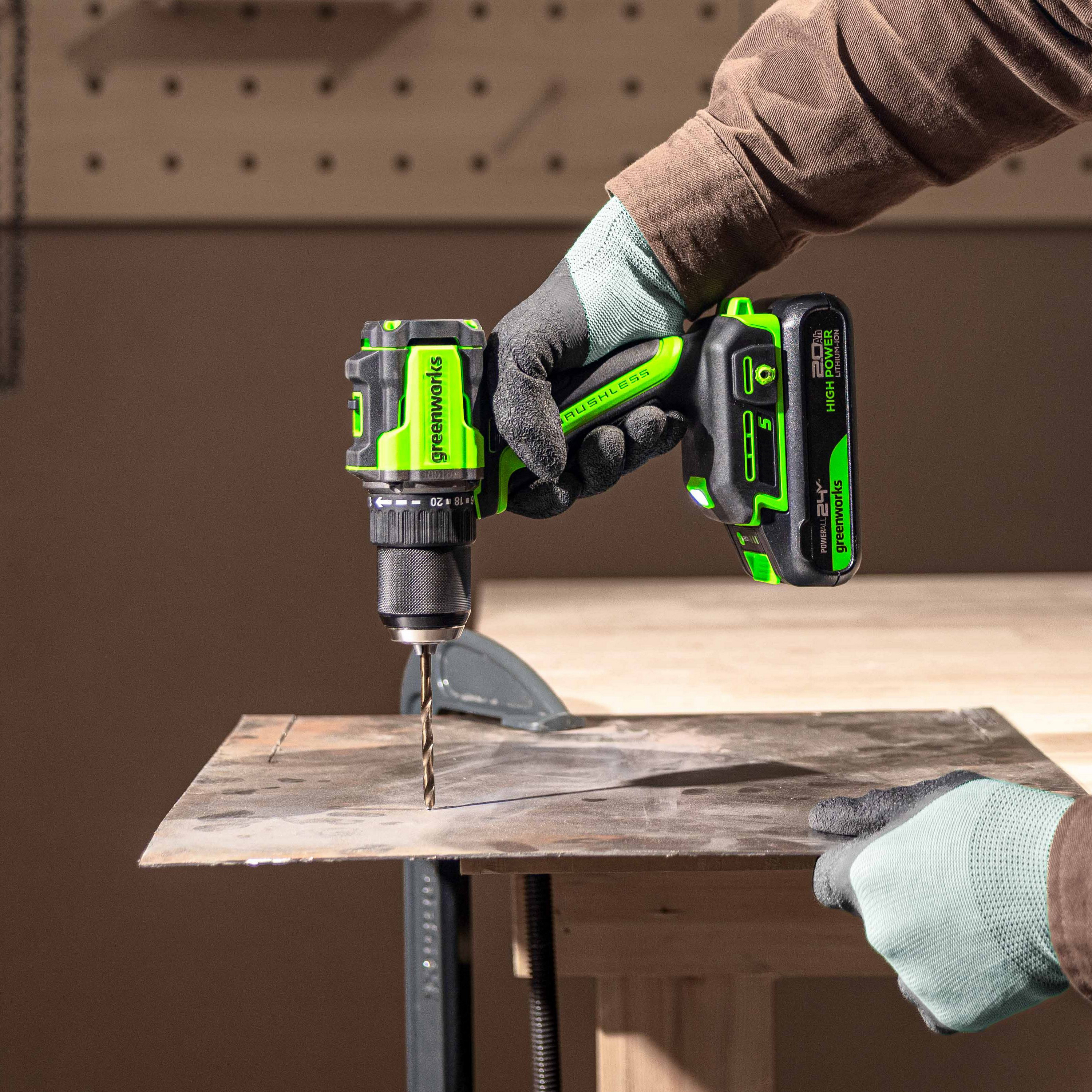 Дрель-шуруповерт 30/60 Нм аккумуляторная Greenworks 24V DD560 3708407, бесщеточная, без АКБ и ЗУ