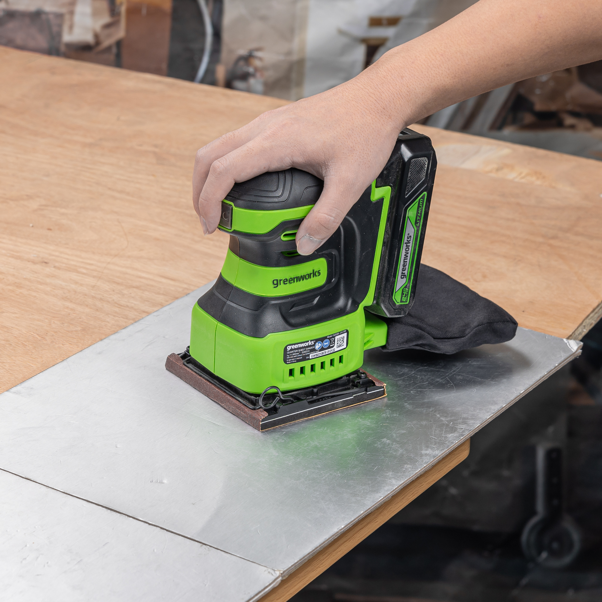 Плоскошлифовальная машина аккумуляторная Greenworks 24V G24SS14 3100507, без АКБ и ЗУ