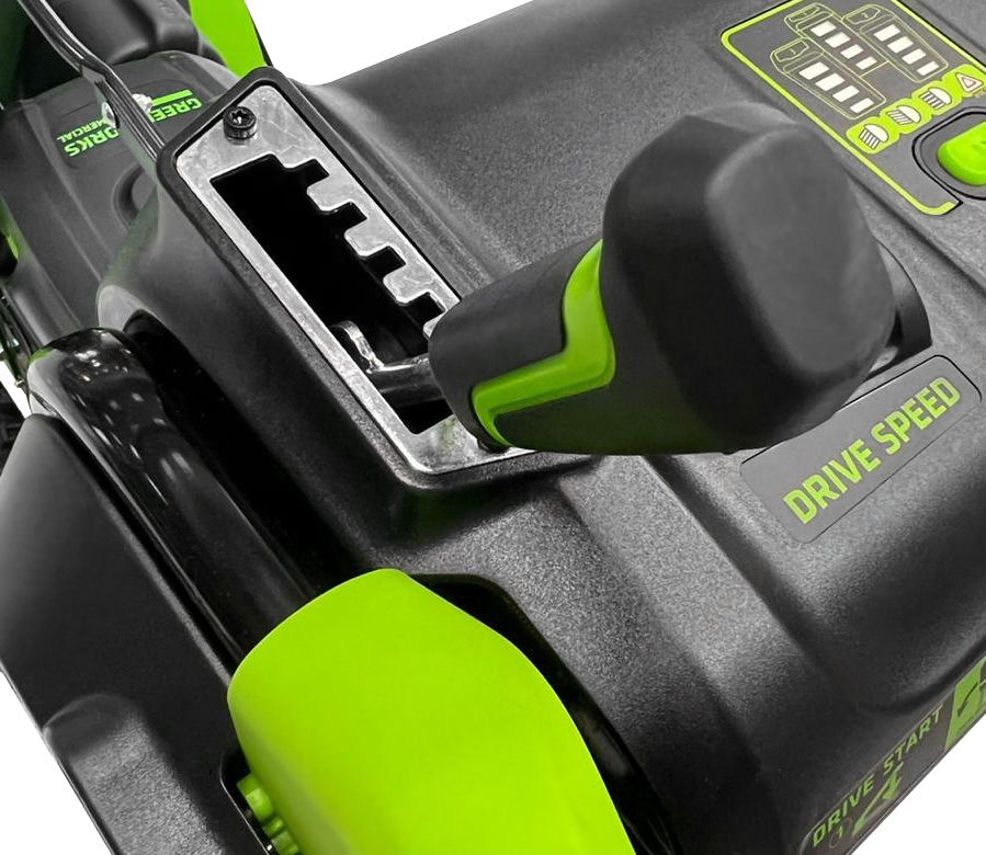 Снегоуборщик аккумуляторный самоходный 61 см Greenworks 82V Commercial GD82ST56 2602807, бесщёточный, без АКБ и ЗУ