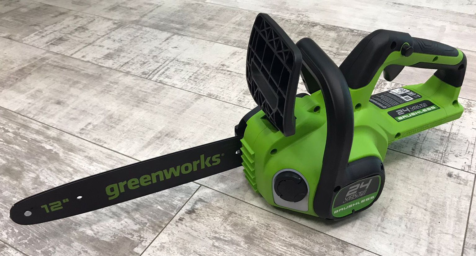 Пила аккумуляторная цепная Greenworks 30 см 24V GD24CS30, бесщеточная, без АКБ и ЗУ