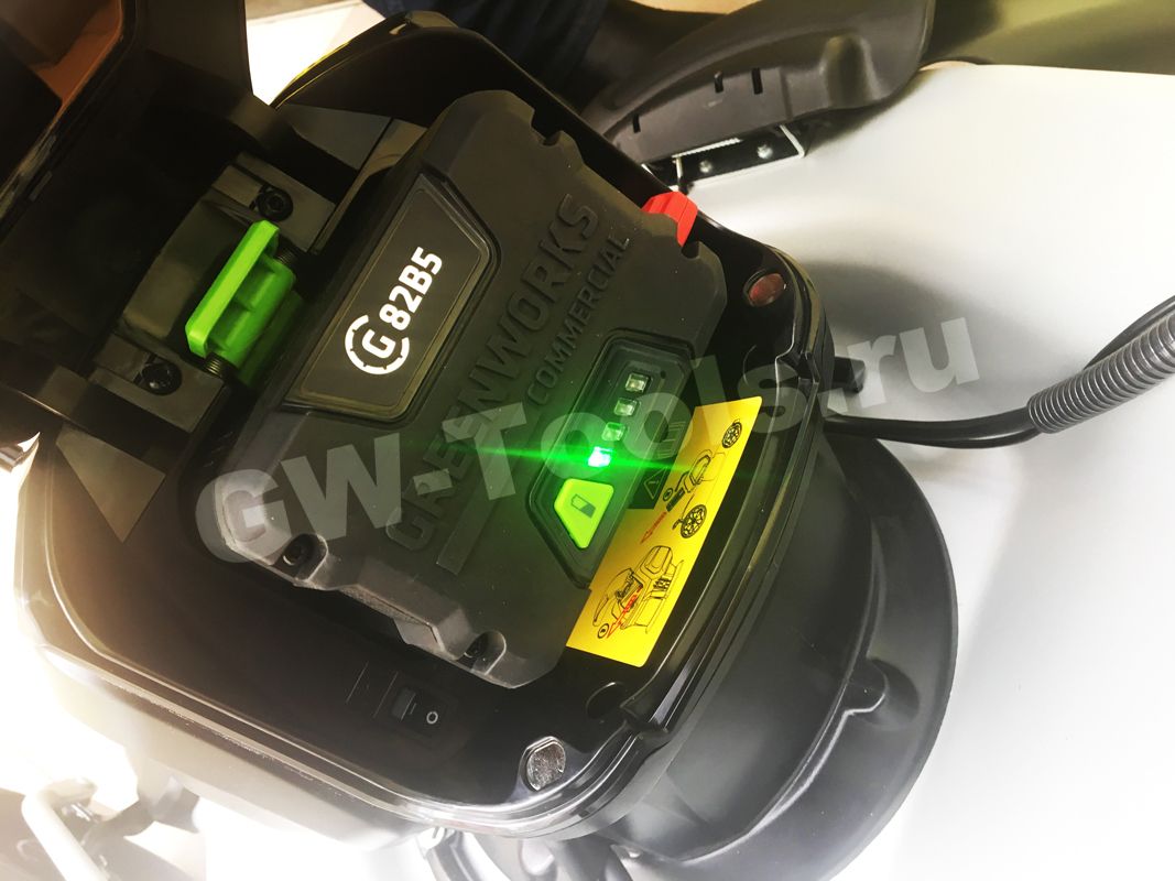 Газонокосилка аккумуляторная самоходная Greenworks 46 см 82V GD82LM46SP, бесщёточная, без АКБ и ЗУ