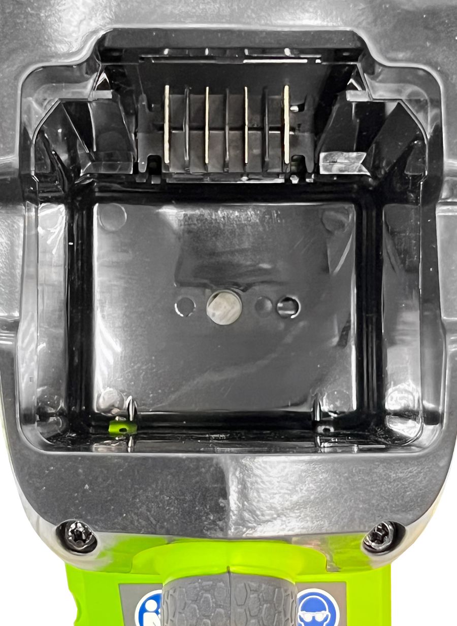 Пила аккумуляторная цепная Greenworks 35 см 40V GD40CS15 2005707, до 1,5 кВт, бесщёточная, без АКБ и ЗУ