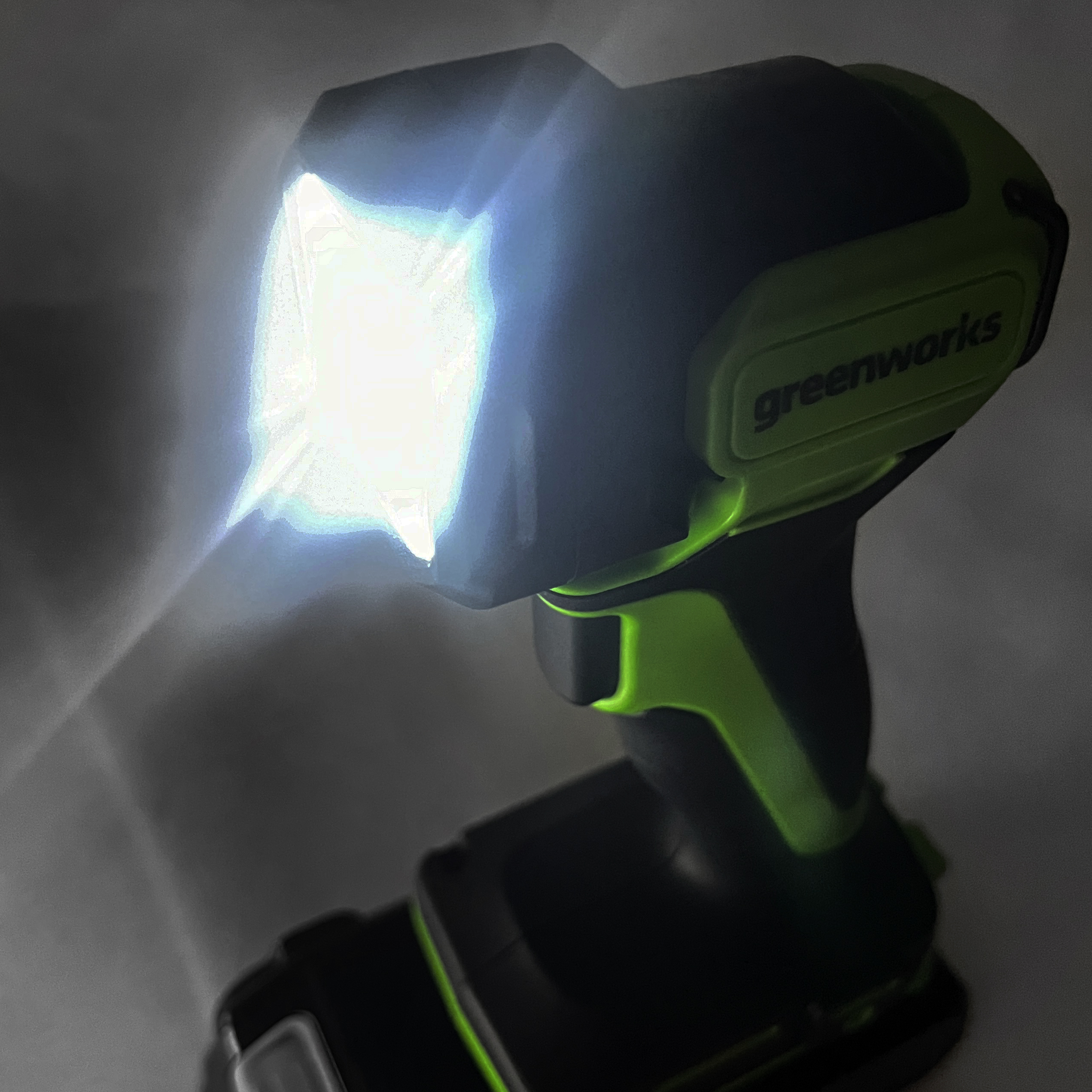 Фонарь аккумуляторный светодиодный (200 лм) Greenworks 24V G24SL200 3502407, без АКБ и ЗУ