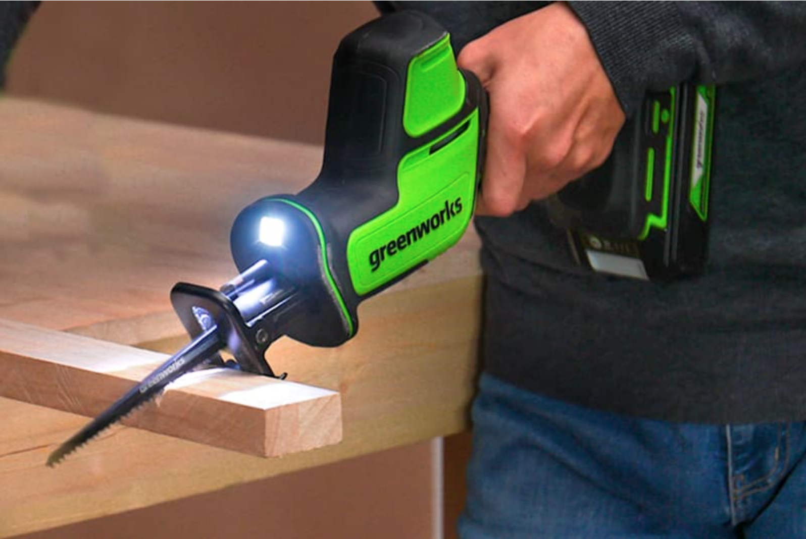 Пила сабельная компактная аккумуляторная Greenworks 24V GPT-CRS-25 1200507, бесщеточная, без АКБ и ЗУ