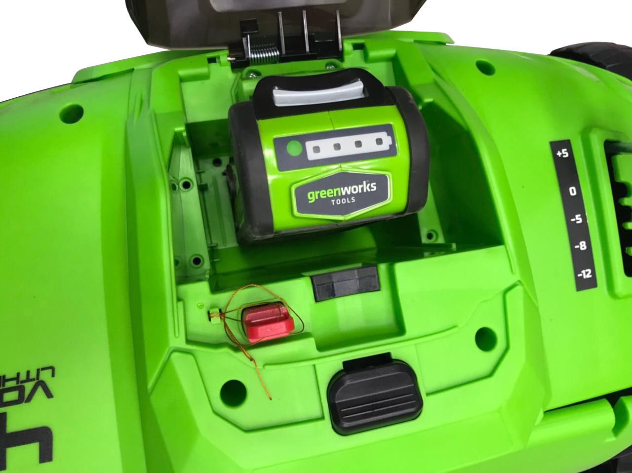 Аэратор-скарификатор 36 см аккумуляторный Greenworks 40V, бесщёточный, без АКБ и ЗУ