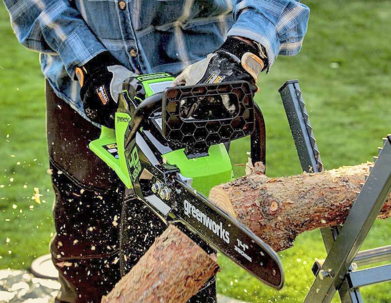 Пила аккумуляторная цепная Greenworks 35 см 40V GD40CS15 2005707, до 1,5 кВт, бесщёточная, без АКБ и ЗУ