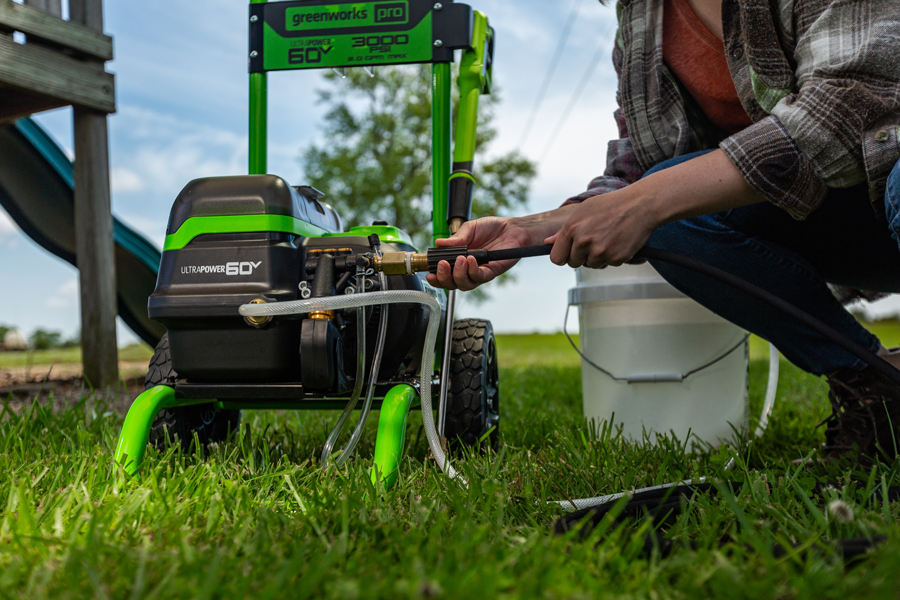 Мойка высокого давления аккумуляторная 250 бар с портом на два аккумулятора Greenworks GDPW60DP 60V 5106207, без АКБ и ЗУ