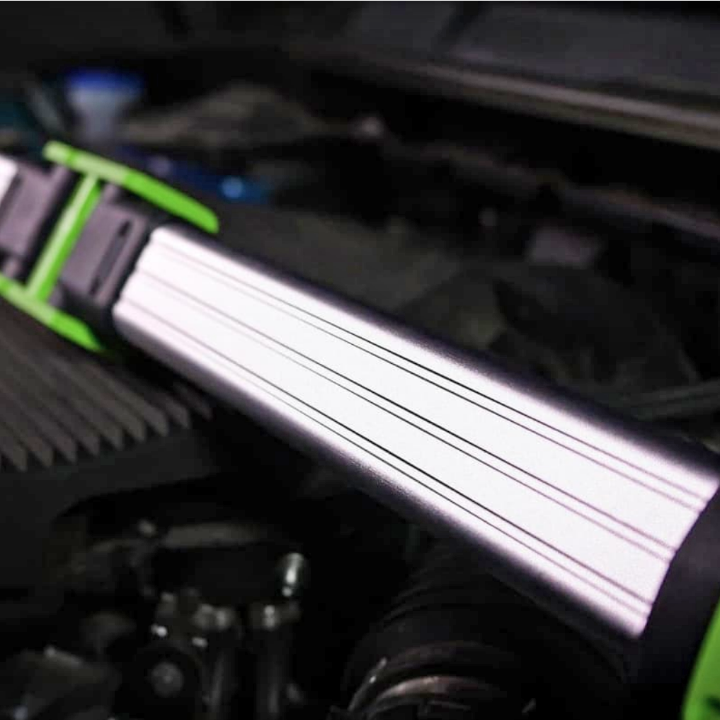 Подкапотный LED-прожектор (1200 Лм) аккумуляторный Greenworks 24V G24UHL 3503607, без АКБ и ЗУ