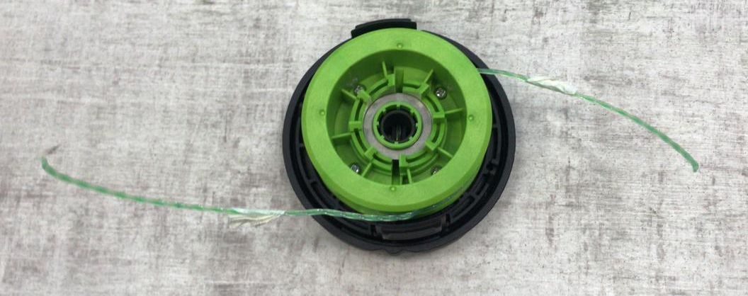 Триммер аккумуляторный 40 см Greenworks 60V GD60LT 2108307, бесщеточный, без АКБ и ЗУ