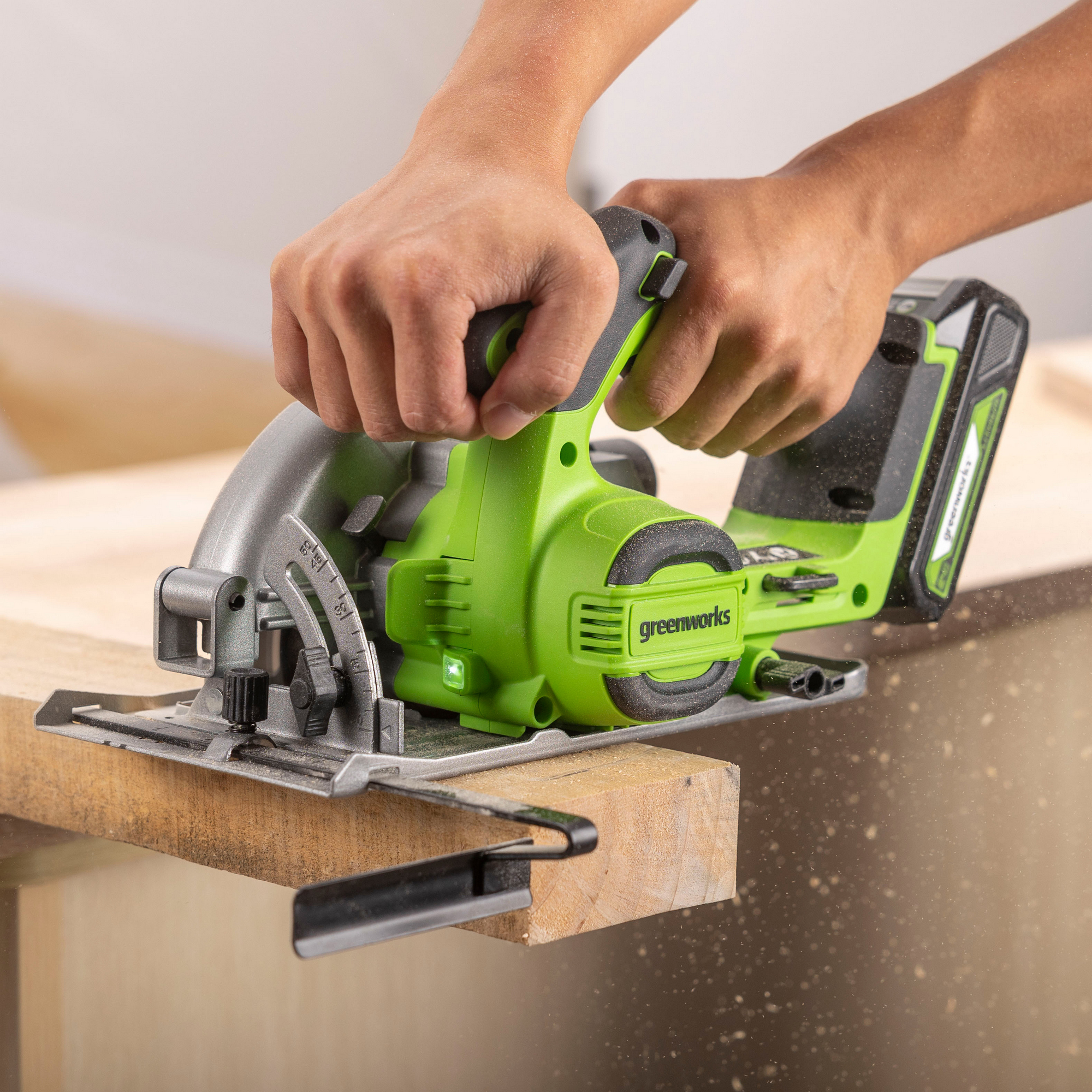 Пила циркулярная аккумуляторная Greenworks 24V GD24CS165 1501607, бесщеточная, без АКБ и ЗУ