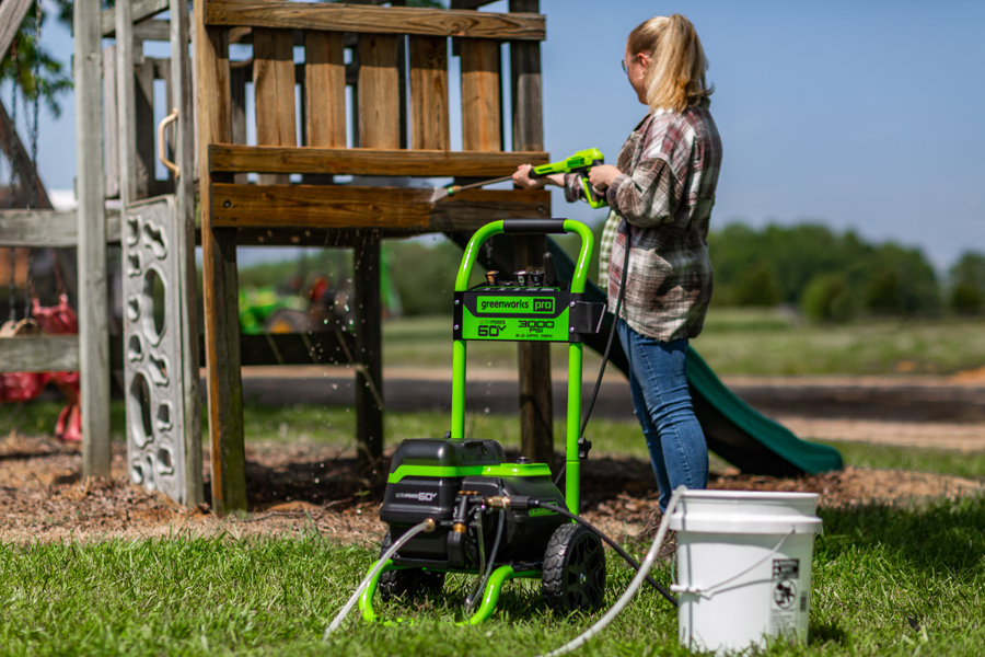 Мойка высокого давления аккумуляторная 250 бар с портом на два аккумулятора Greenworks GDPW60DP 60V 5106207, без АКБ и ЗУ
