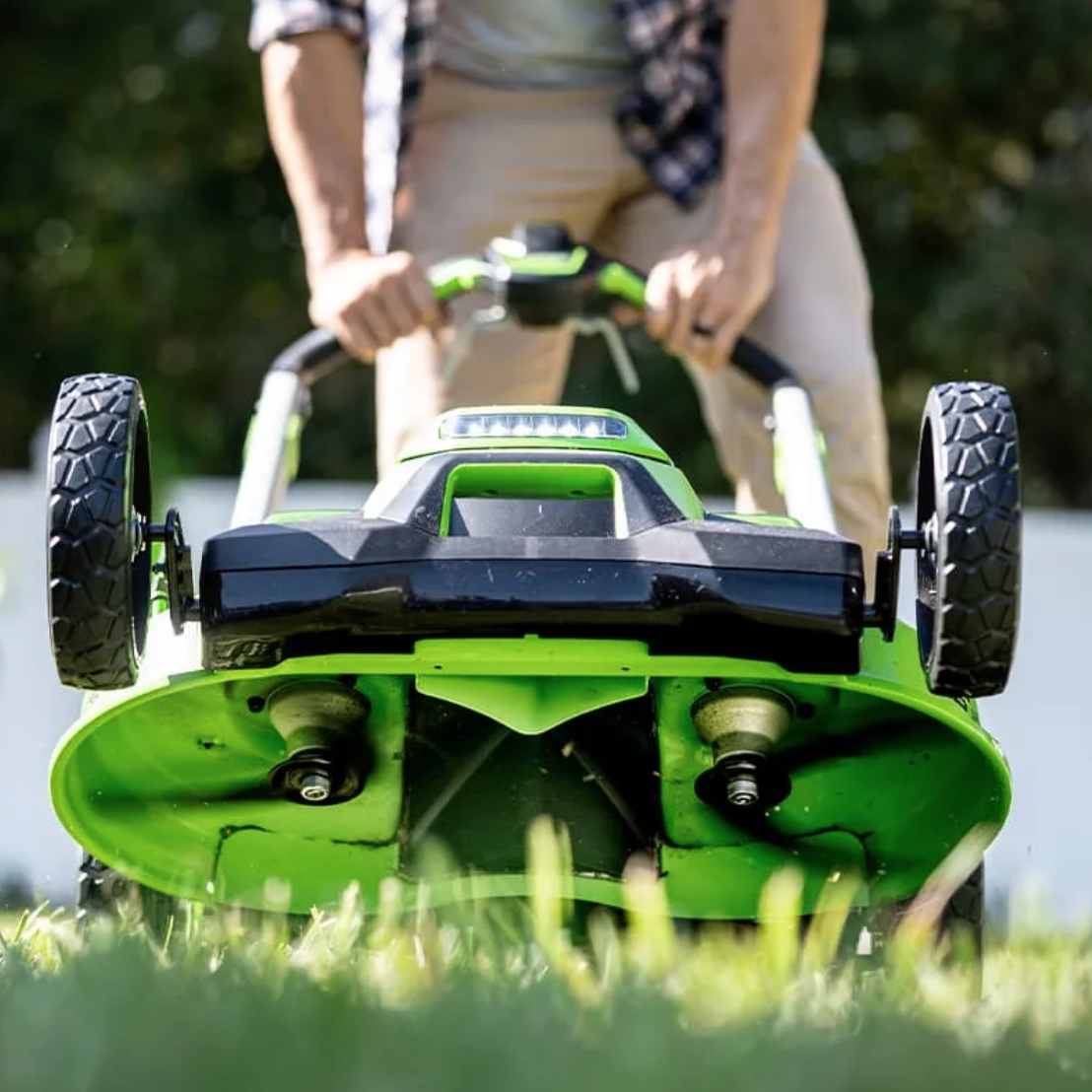 Газонокосилка аккумуляторная самоходная 61 см ТwinForсe Greenworks 60V GD60LM61 2519107, бесщеточная, без АКБ и ЗУ