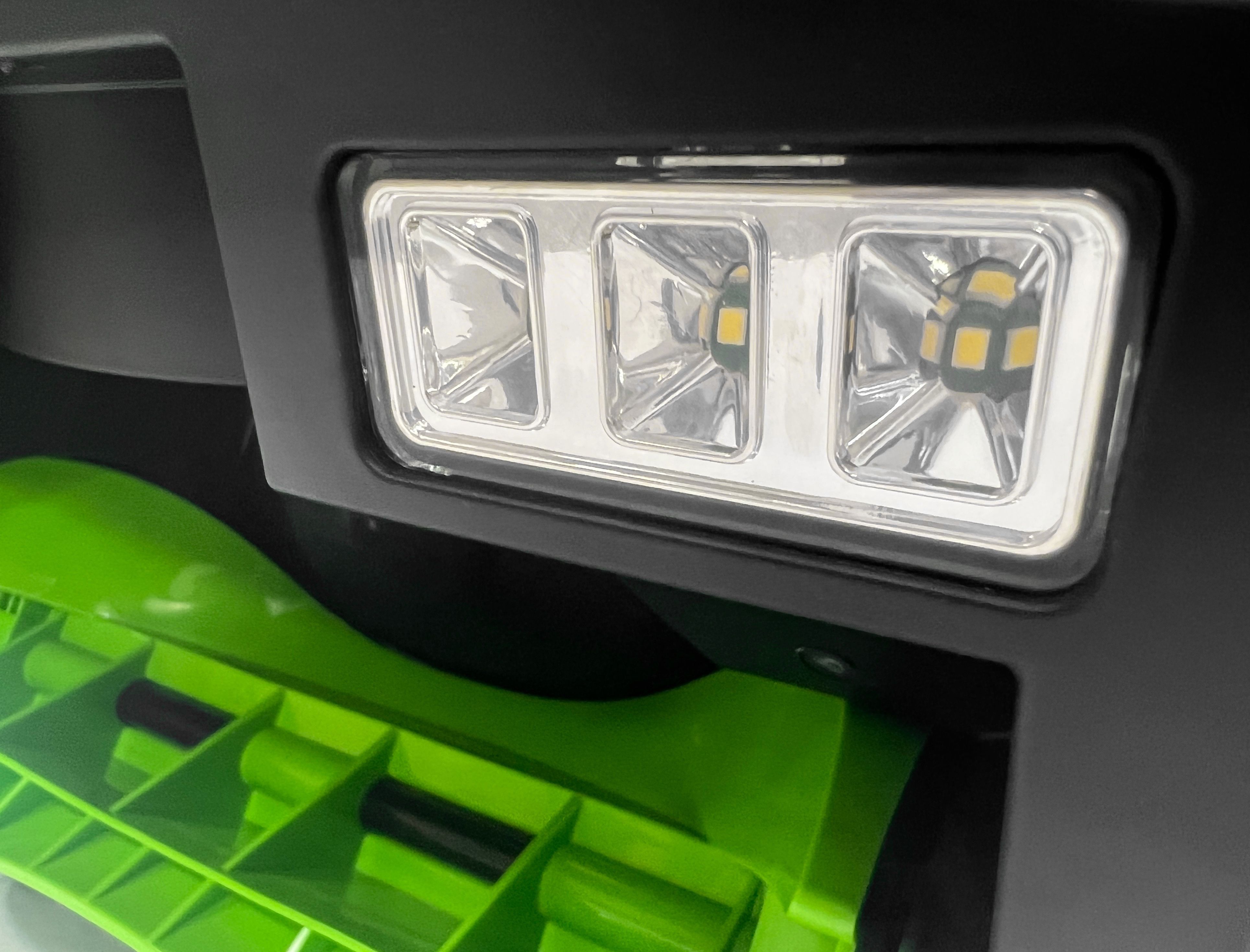 Снегоуборщик электрический Greenworks SN2300, 2300W, 50 см